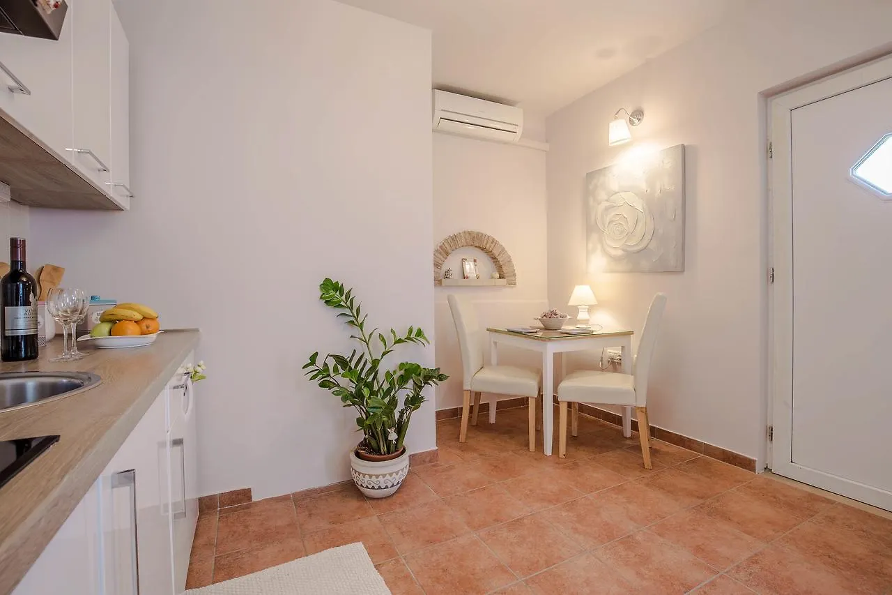Apartments Javor Rovinj 0*,  Croatia